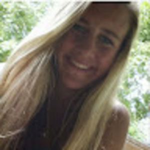 Meet your Posher, Gabriella